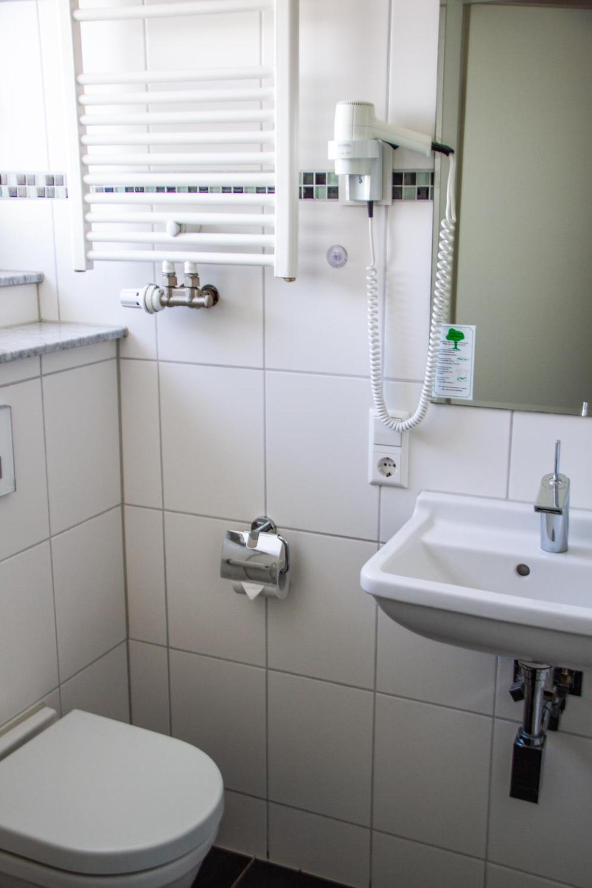 Hotel-Restaurant Steuermann Karlsruhe Eksteriør billede